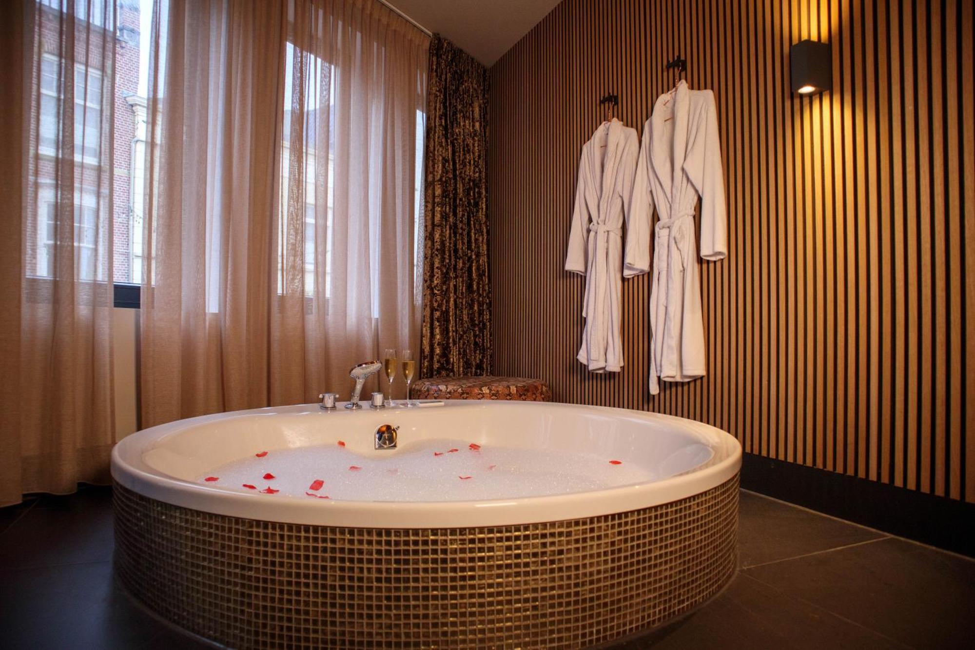 Manzo'S Suites Zaandam Exteriör bild