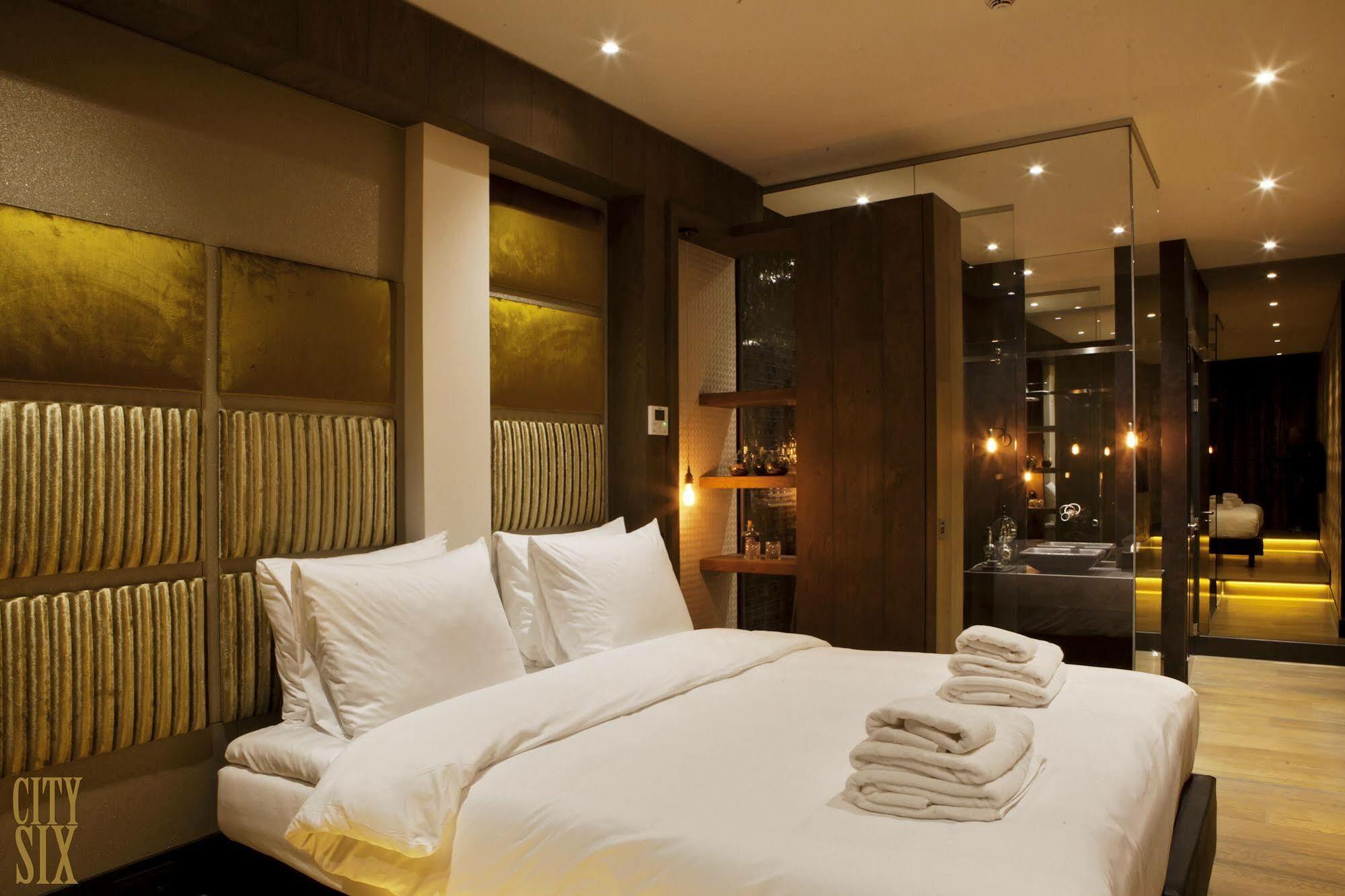 Manzo'S Suites Zaandam Exteriör bild
